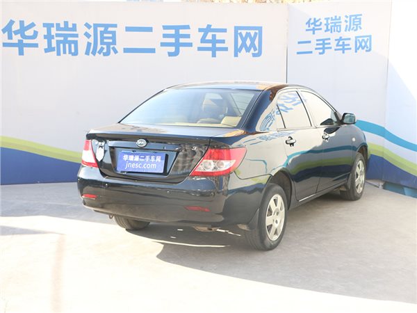 比亚迪F3 国产经济家轿 省油耐用 销售量大