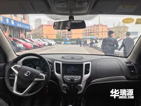 不到5万元就能买到的SUV—长安CS35,运动时髦配置丰富