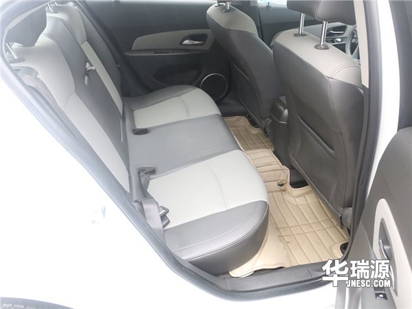 2011款雪佛兰科鲁兹,线条流畅有力量感