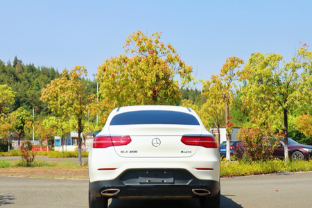 保山二手奔驰GLC轿跑 2018款 GLC 200 4MATIC 轿跑SUV