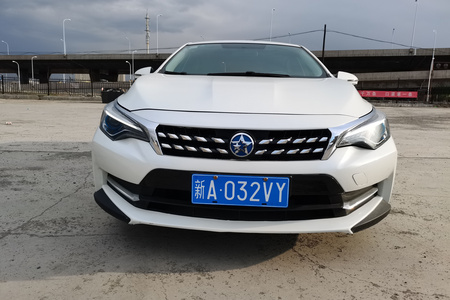 乌鲁木齐二手启辰D60 2018款 1.6L 手动 时尚版