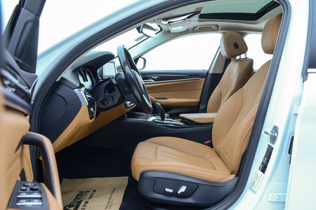南阳二手宝马5系 2018款 528Li 2.0T 手自一体 上市特别版