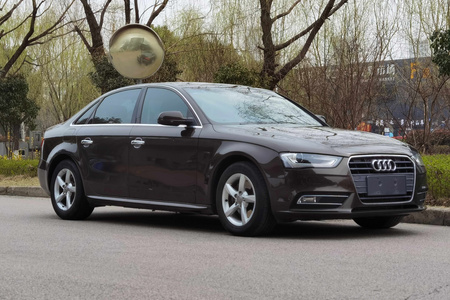 南京二手奥迪A4L 2013款 35 TFSI 自动 标准型