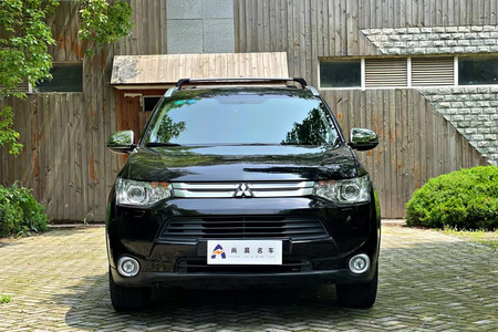 宿迁二手三菱欧蓝德 2014款 2.4L 四驱 豪华7座 超值版