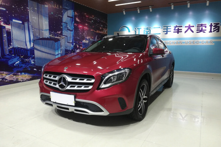 湖州二手奔驰GLA 2018款 GLA 200 时尚版